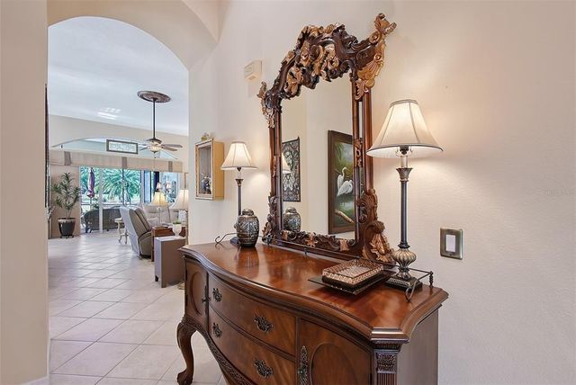 6642 OAKLAND HILLS DRIVE, Lakewood Ranch, FL 34202