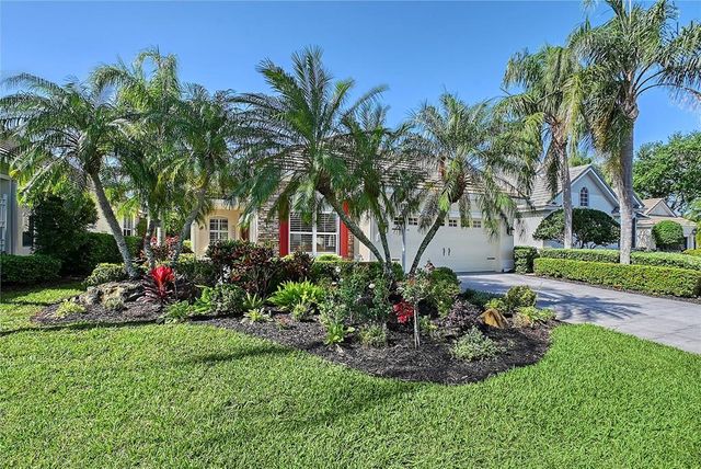 6642 OAKLAND HILLS DRIVE, Lakewood Ranch, FL 34202