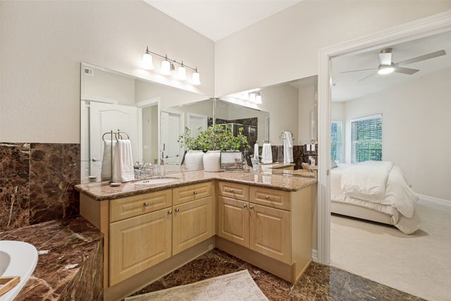 3400 Welborn Street 208, Dallas, TX 75219