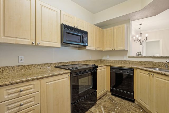 3400 Welborn Street 208, Dallas, TX 75219