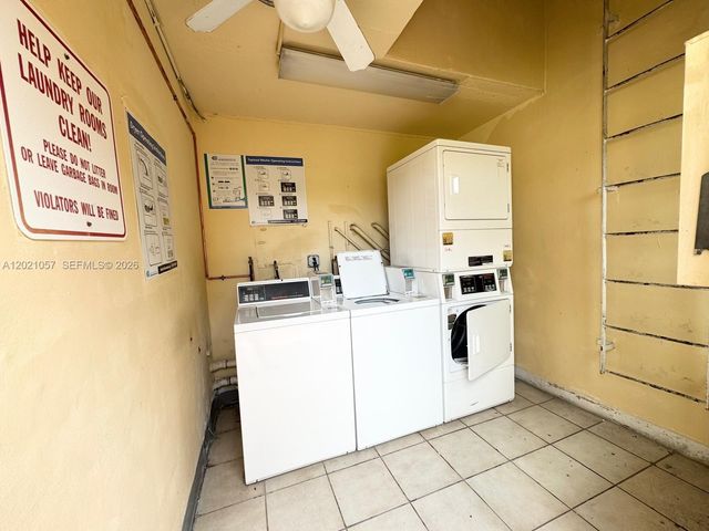 8600 SW 109th Ave 4-202, Miami, FL 33173