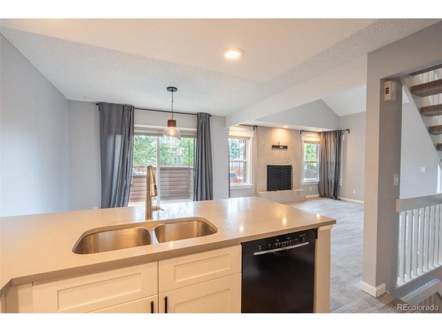 8055 Holland Ct B, Arvada, CO 80005