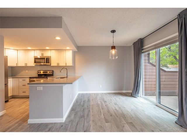 8055 Holland Ct B, Arvada, CO 80005