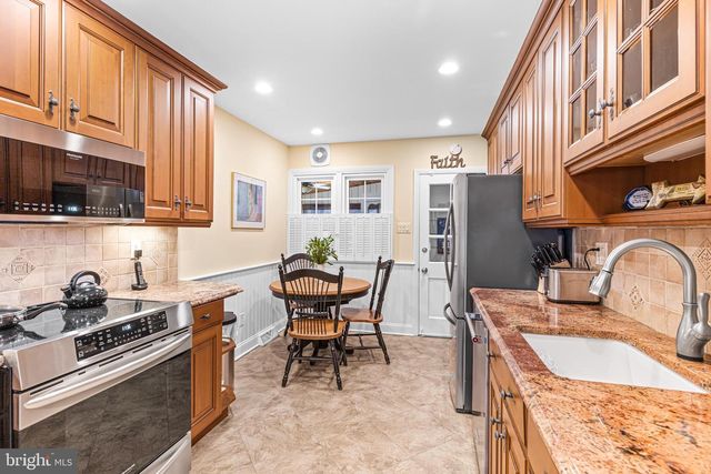 1061 KIPLING RD, Jenkintown, PA 19046