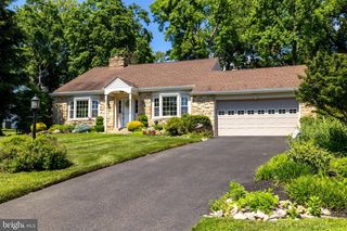 1061 KIPLING RD, Jenkintown, PA 19046