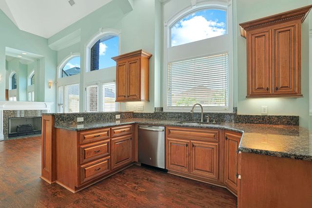600 Falling Water Ct., Little River, SC 29566