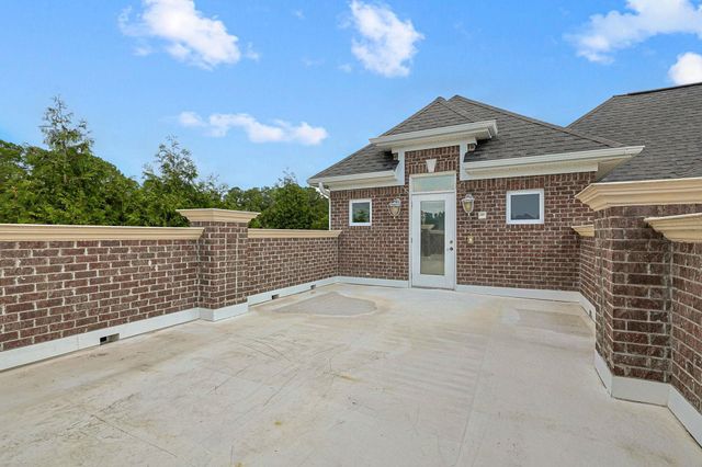 600 Falling Water Ct., Little River, SC 29566