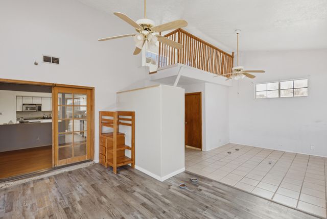 631 Western Hills Drive SE, Rio Rancho, NM 87124