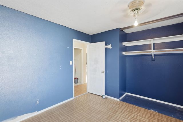 631 Western Hills Drive SE, Rio Rancho, NM 87124