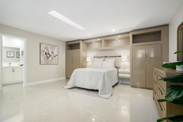 198 Green Mountain Drive, Palm Desert, CA 92211