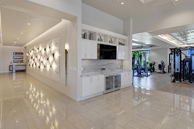 198 Green Mountain Drive, Palm Desert, CA 92211