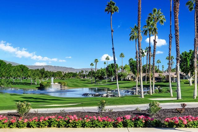 198 Green Mountain Drive, Palm Desert, CA 92211