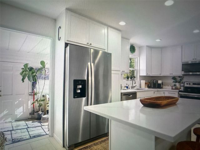 8732 Glencrest Lane, Dallas, TX 75209