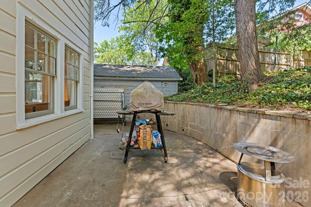 238 Forest Hill Drive, Asheville, NC 28803