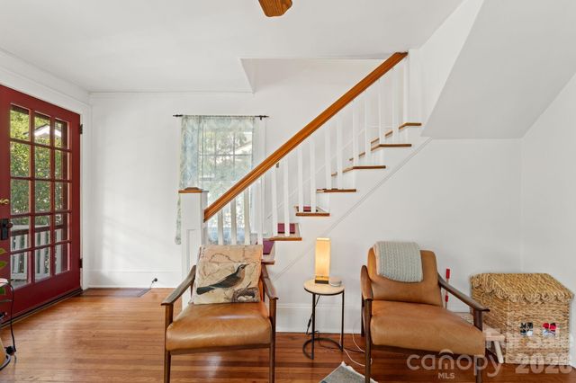 238 Forest Hill Drive, Asheville, NC 28803