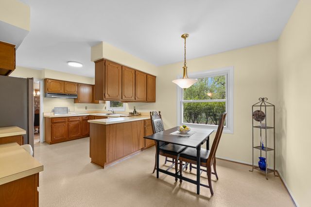 19168 Chelton Drive, Beverly Hills Vllg, MI 48025