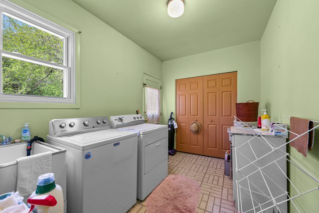 19168 Chelton Drive, Beverly Hills Vllg, MI 48025