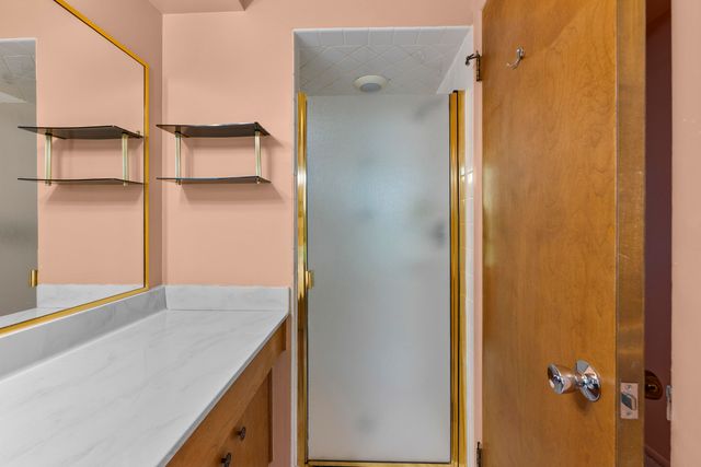 19168 Chelton Drive, Beverly Hills Vllg, MI 48025
