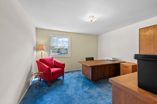 19168 Chelton Drive, Beverly Hills Vllg, MI 48025