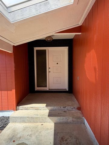 90 Apica, Oroville, CA 95967