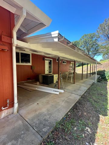 90 Apica, Oroville, CA 95967