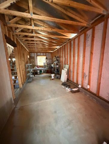 90 Apica, Oroville, CA 95967