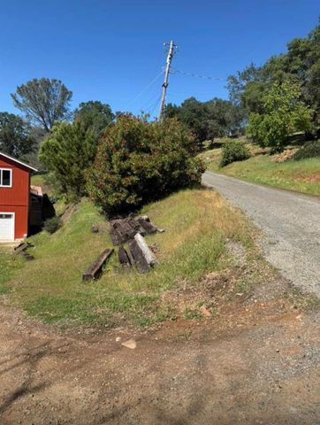 90 Apica, Oroville, CA 95967