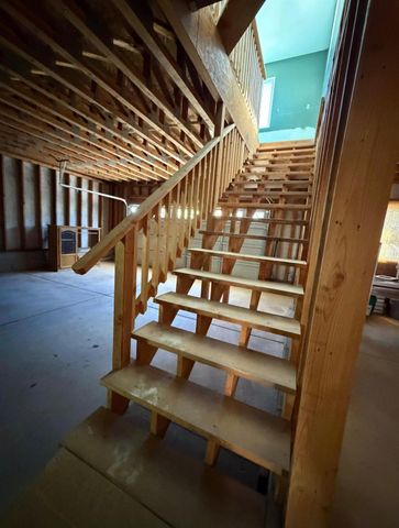 90 Apica, Oroville, CA 95967