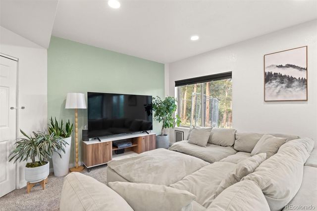 424 W Dory Way, Black Hawk, CO 80422