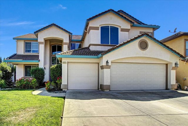 493 Williams St, Folsom, CA 95630