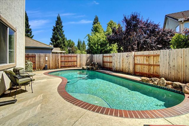 493 Williams St, Folsom, CA 95630