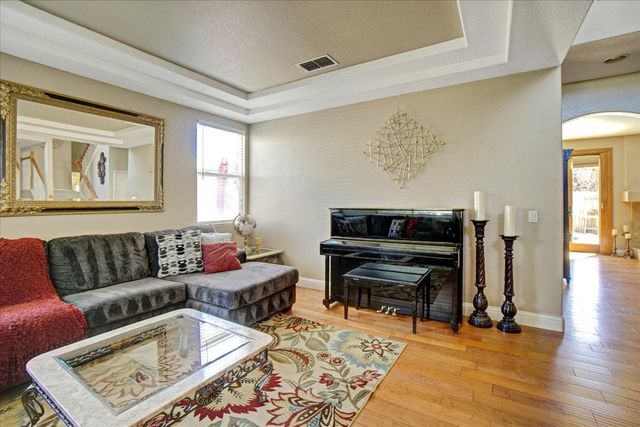 493 Williams St, Folsom, CA 95630