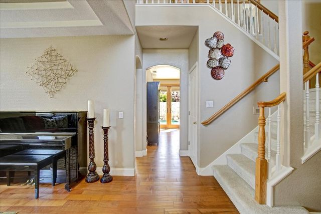 493 Williams St, Folsom, CA 95630