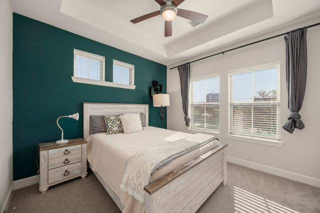 730 Spanish Oaks Place, Dallas, TX 75204