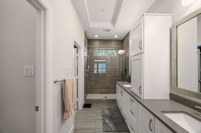 730 Spanish Oaks Place, Dallas, TX 75204