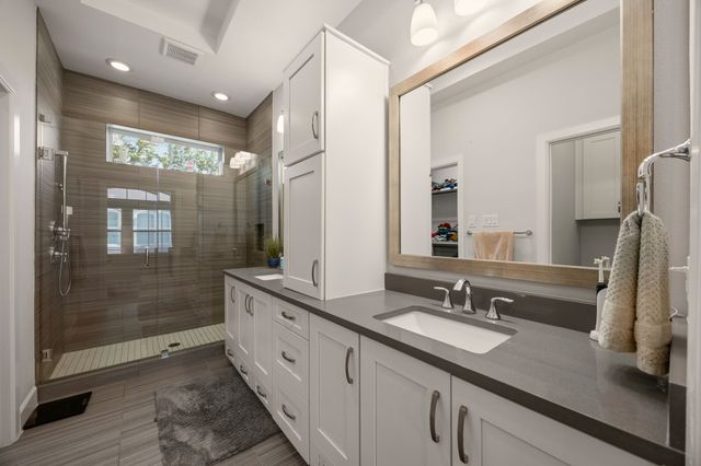 730 Spanish Oaks Place, Dallas, TX 75204