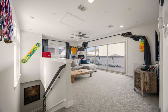 730 Spanish Oaks Place, Dallas, TX 75204