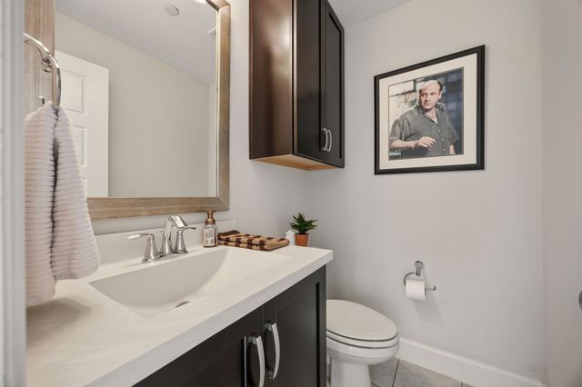 730 Spanish Oaks Place, Dallas, TX 75204