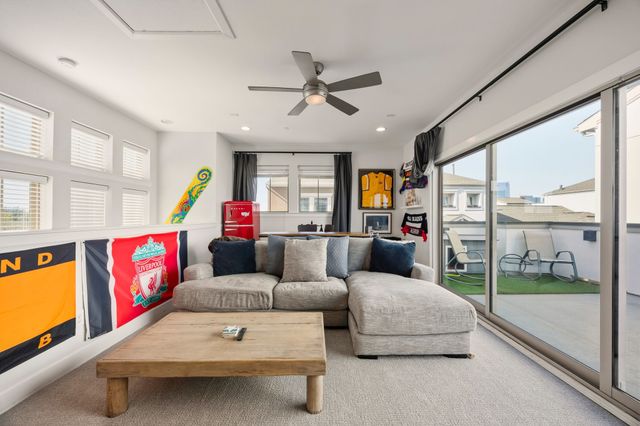 730 Spanish Oaks Place, Dallas, TX 75204