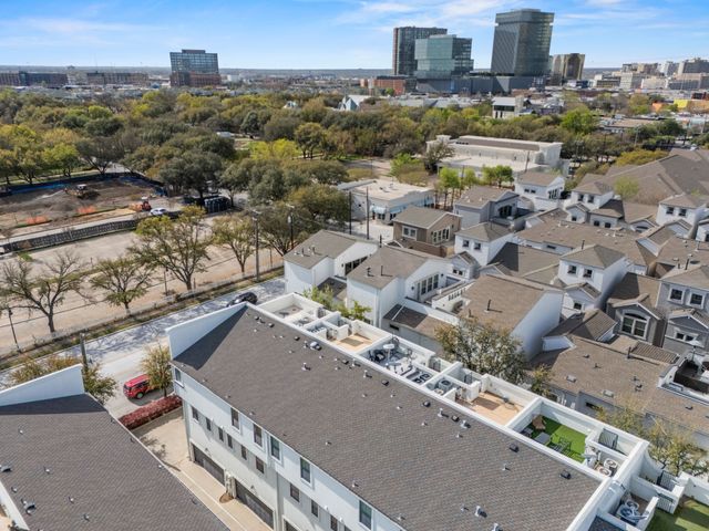 730 Spanish Oaks Place, Dallas, TX 75204