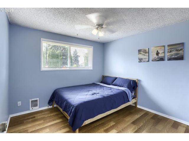 3890 Sw 203RD Ave, Beaverton, OR 97078