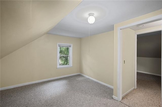 2 Plainfield Pike, Foster, RI 02825
