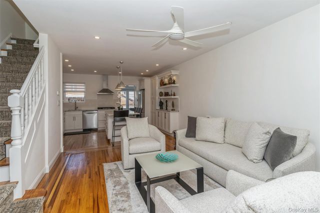 14839 60th Avenue, Flushing, NY 11355