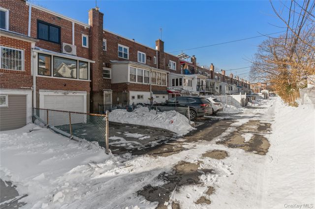 14839 60th Avenue, Flushing, NY 11355