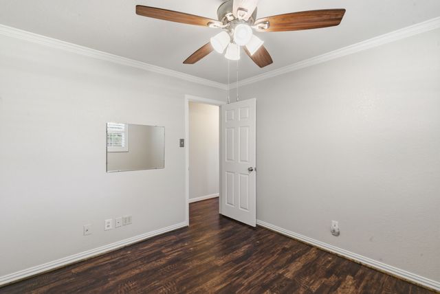 117 Bryan Street, Jacksboro, TX 76458