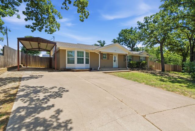 117 Bryan Street, Jacksboro, TX 76458