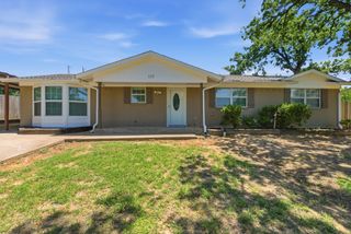 117 Bryan Street, Jacksboro, TX 76458