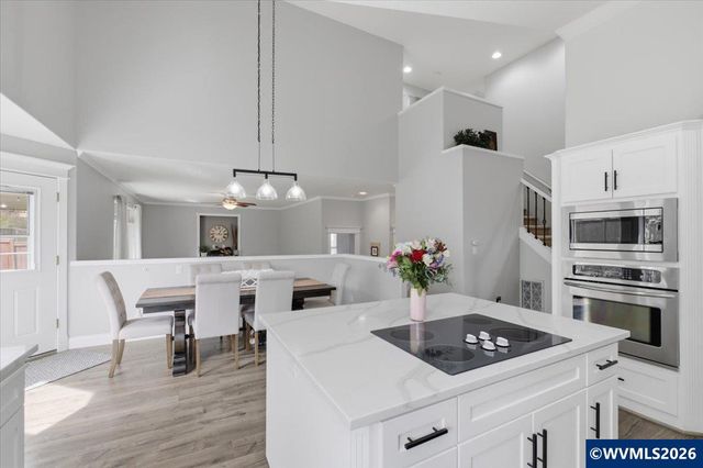 2810 Hoover Av NW, Salem, OR 97304