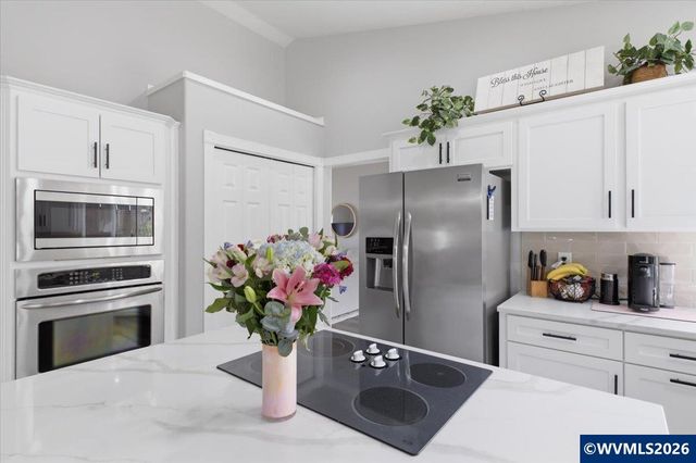 2810 Hoover Av NW, Salem, OR 97304