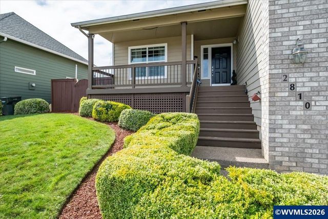 2810 Hoover Av NW, Salem, OR 97304